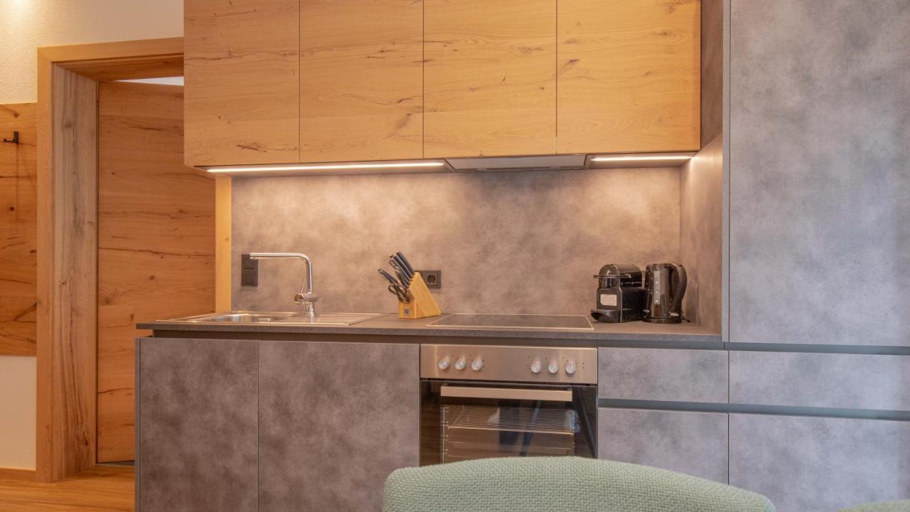 Sun Apartment